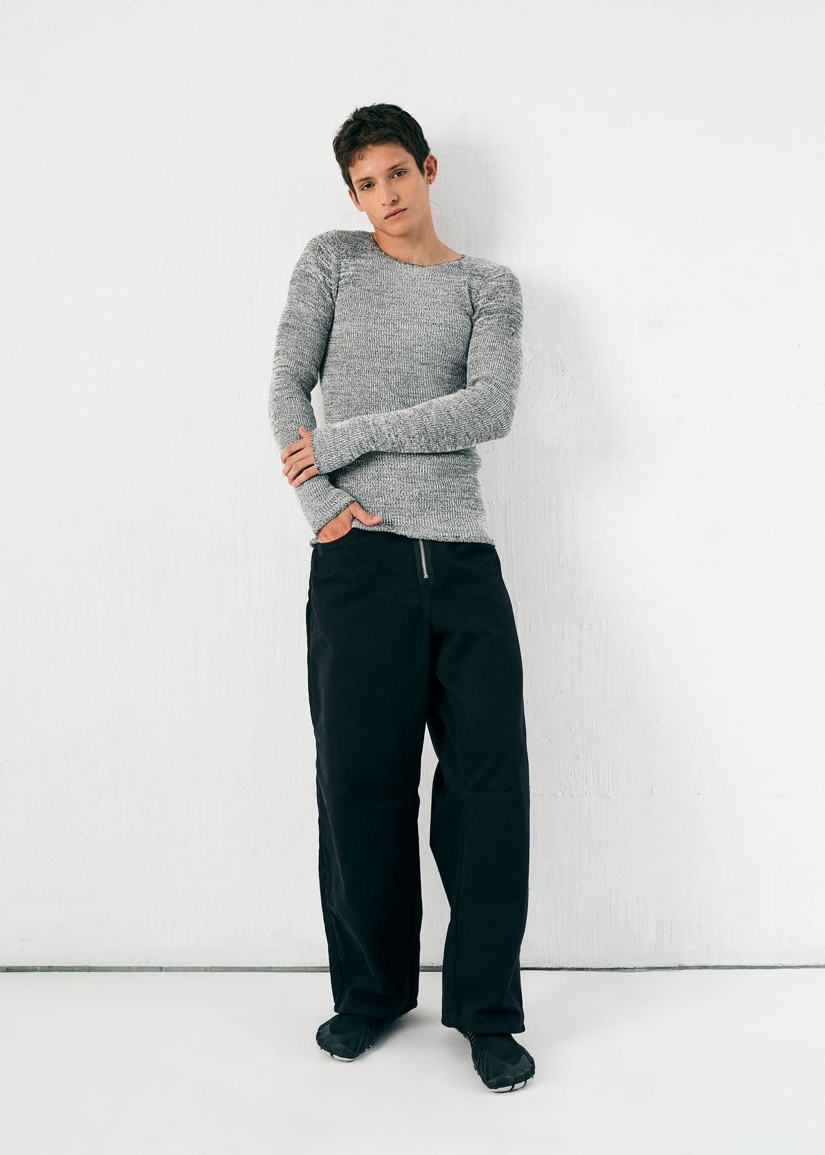 IWA SWEATER