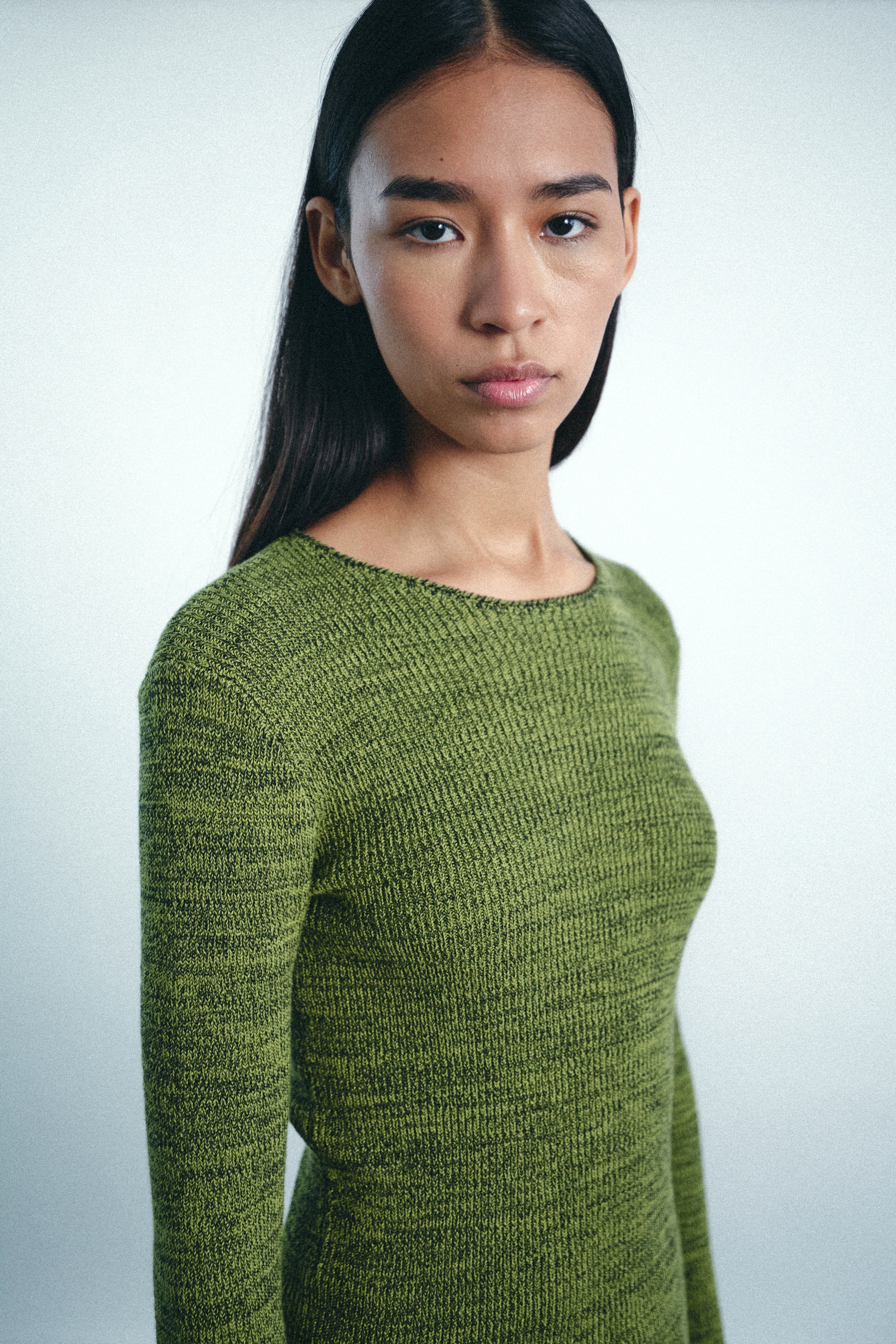 IWA SWEATER (PRE-ORDER)