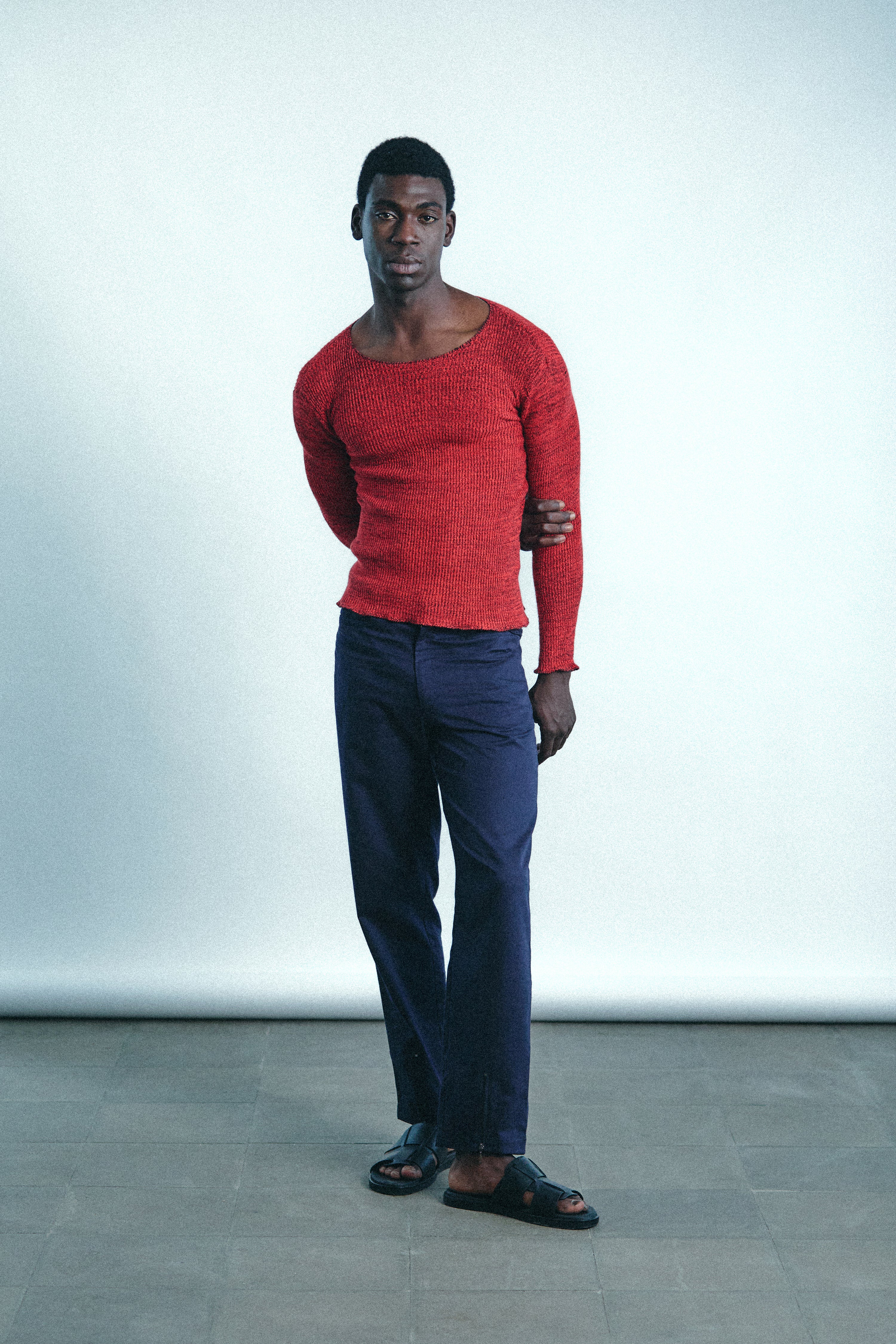 IWA SWEATER (PRE-ORDER)