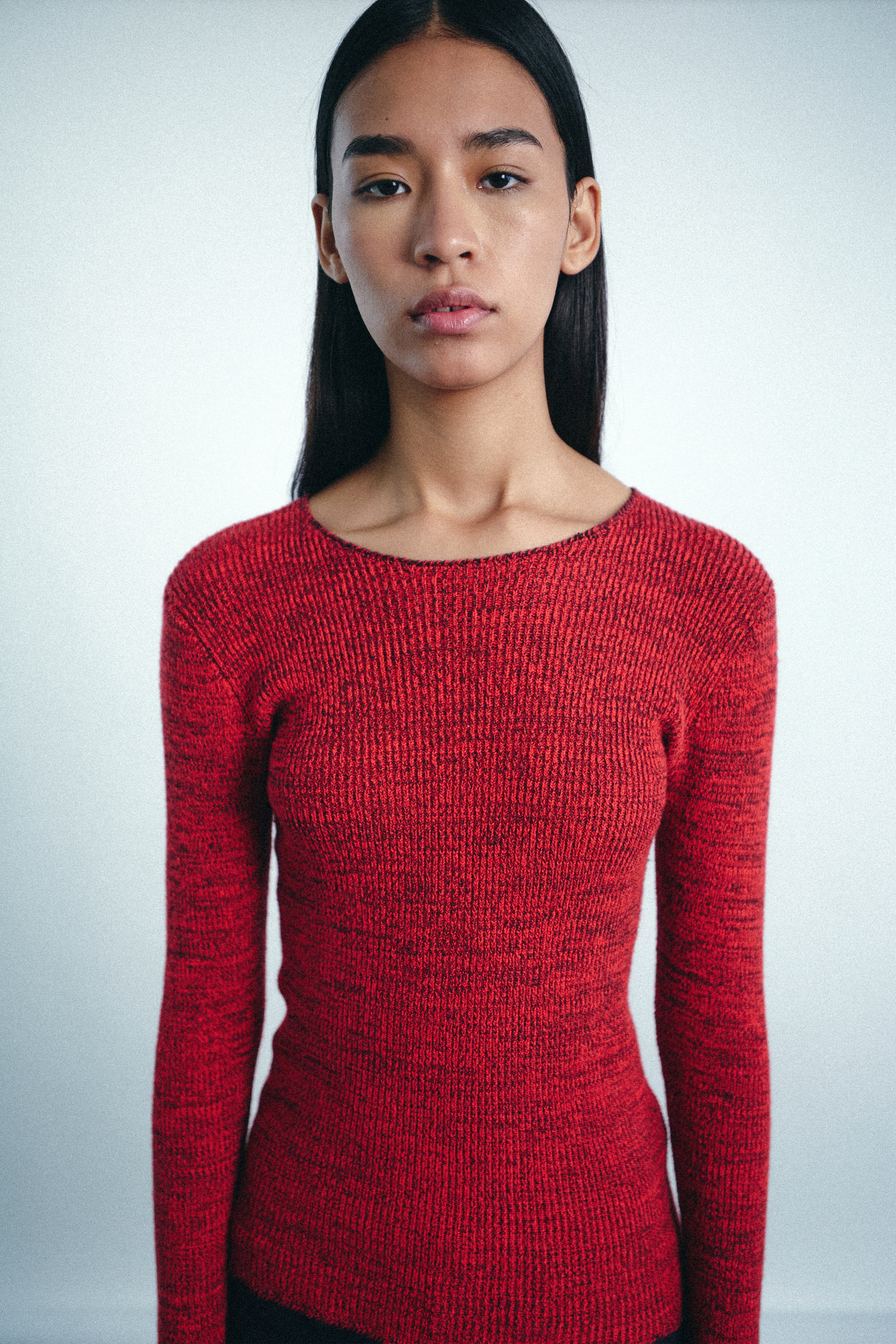 IWA SWEATER (PRE-ORDER)